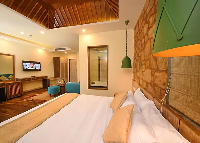 Woodapple Hotel And Spa